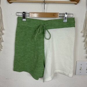 Anthropologie Green and White Athletic Shorts with Drawstring Waist medium